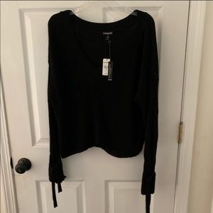 🆕  Express sweater